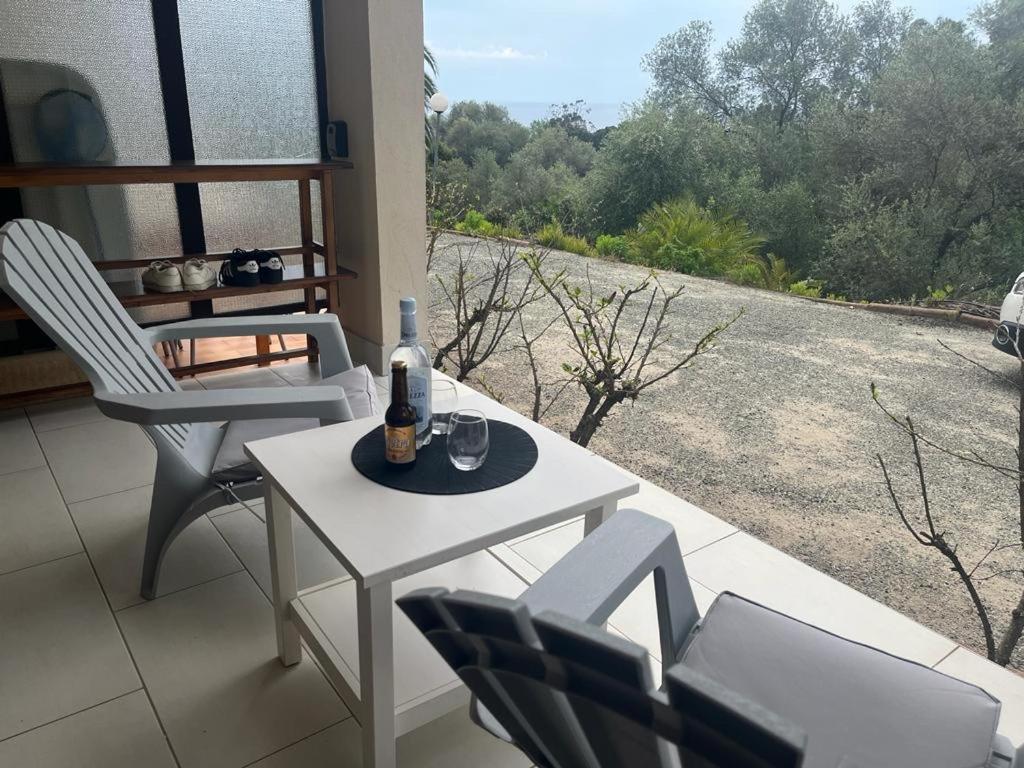 Apartment Solenzara- 5 Personnes Vue Dans Avec Piscine